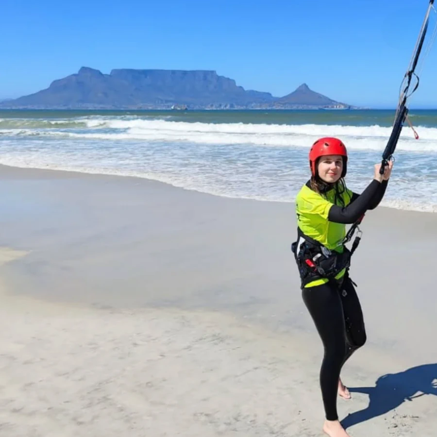 Kitesurfing Lessons, Kiteboarding Lessons in Blouberg, Watersports Warehouse, Cape Town